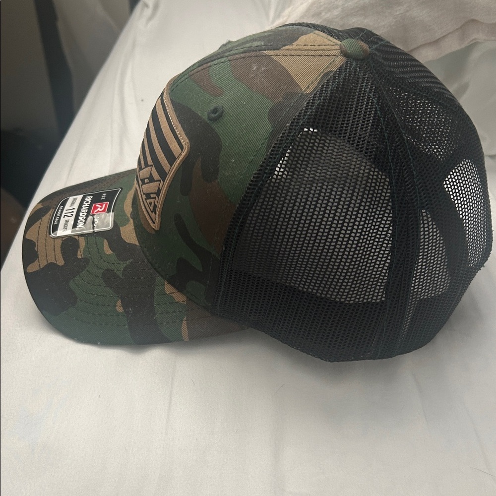 Richardson Camo and Black Trucker Hat - Picture 2 of 4